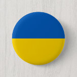 Ik sta voor Oekraïne Ronde Button 5,7 Cm<br><div class="desc">Moderne en minimale ronde knoppen Vlag van Oekraïne. Deze knoppen zijn volledig aanpasbaar: creëer uw eigen unieke geschenk kunt u eenvoudig elke kleur kiezen, tekst, foto's, clipart en grafische ontwerpelementen toevoegen. Open de Zazzle-ontwerpredacteur en ontdek prachtige patriottische reisfoto's en vlaggen van Oekraïne. Voeg een stijlvol tekstbericht in om het even...</div>