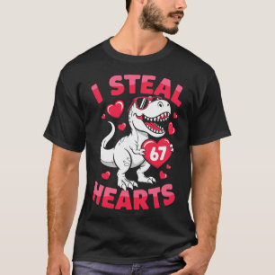 Ik steel 67 harten Grappige 67 Valentijnsdag Dinos T-shirt