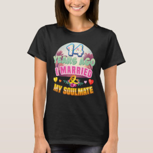 Ik trouwde 14 jaar geleden met mijn zigeuner en 14 t-shirt