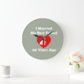 Ik trouwde 40 jaar geleden met mijn beste vriend grote klok (Huis)