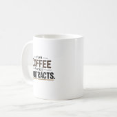 Ik verander koffie in contracten voor makelaars koffiemok (Voorkant links)