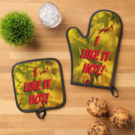 "Ik vind het lekker heet!" Ovenwant & Pannenlap Set