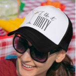 Ik vind het leuk dat Dirty Funny Martini Drink Trucker Pet<br><div class="desc">Dit ontwerp kan op het gebied worden gepersonaliseerd dat door de foto en/of tekst te veranderen wordt verstrekt. Of het kan worden aangepast door te klikken deze Sjabloon personaliseert en dan de klik te kiezen om verdere optie aan te passen en de kleur van de achtergrond te schrappen of te...</div>