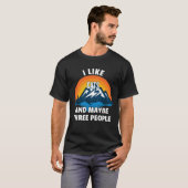 Ik vind katten leuk en misschien drie mensen t-shirt (Voorkant volledig)