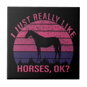 Ik vind paarden in roze en diep paars echt leuk    tegeltje