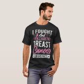 IK VOCHT EN WON 1 JAAR GRATIS BORSTKANKER T-SHIRT (Voorkant volledig)
