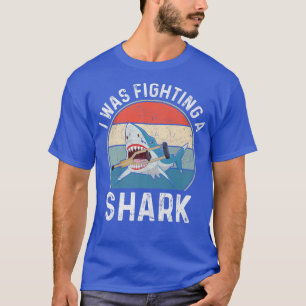 Ik vocht tegen een haai Gebroken been443 T-shirt