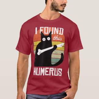 Ik vond deze Humerus Cats Humoureuze paarse grappi T-shirt