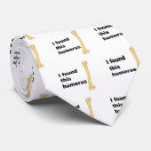 Ik vond deze Humerus Stropdas (Opgerold)