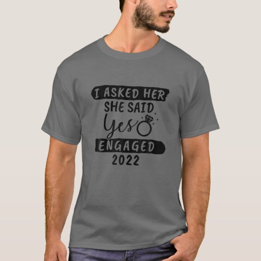 Ik vroeg haar ja te zeggen, in 2022, een paar enga t-shirt (Voorkant)