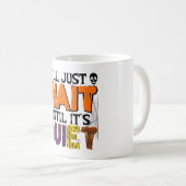 Ik wacht tot het stil is, grappig Halloween Koffiemok (Voorkant rechts)