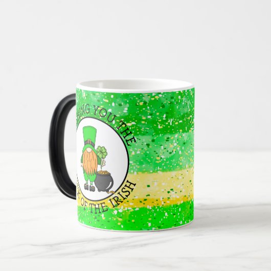 Ik wens u de Luck of the Irish Magic Magische Mok (Voorkant links)