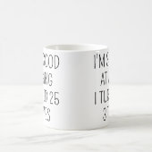 Ik werd 3 keer 25, 75ste verjaardag koffiemok (Center)
