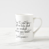 Ik werd verliefd en je glimlachte - Shakespeare Porselein Kop (Rechts)