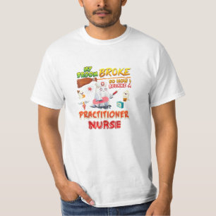 Ik werd verpleegster en brak t-shirt