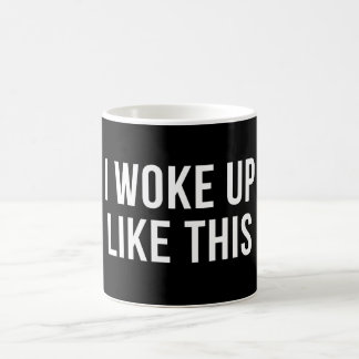 Ik werd wakker als deze witte grappige koffiemok