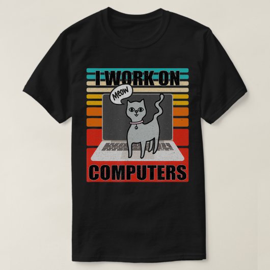 Ik werk aan computerapparatuur die de behuizing va t-shirt (Design voorkant)