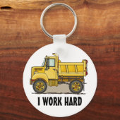 Ik werk hard Dump Truck Sleutelhanger (Voorkant)