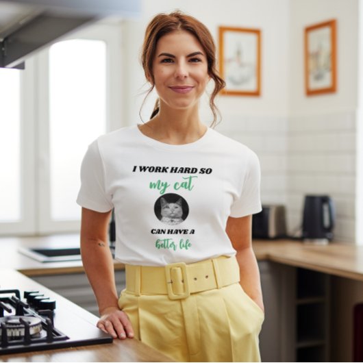 Ik werk hard - kat foto t-shirt