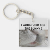 Ik werk hard voor de bunny key ring sleutelhanger (voorkant)
