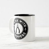 Ik werk met strippers #USAPatriotGraphics © Tweekleurige Koffiemok (Voorkant links)