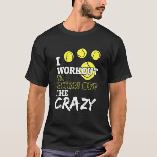 Ik werk uit om de luie te verbranden voor een tenn t-shirt