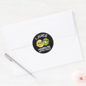 Ik wil bij je zijn grappige fruitpun donker BG Ronde Sticker (Envelop)