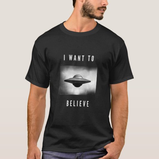 Ik wil geloven dat Alien Ufo Hunter  vliegt T-shirt (Voorkant)
