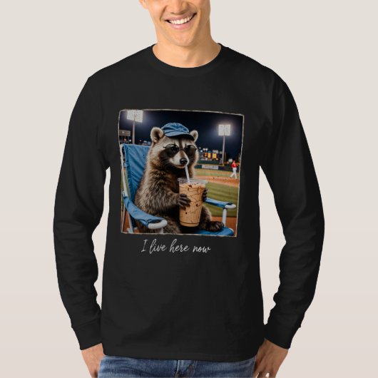 Ik woon hier nu Wasbeer Honkbal T-shirt (Voorkant)