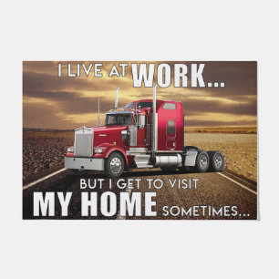 Ik woon op het werk, maar ik ga naar mijn huis deurmat