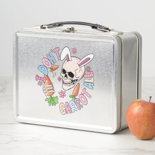 Ik wortel helemaal niet - Schattige schedelkonijn (In situ)