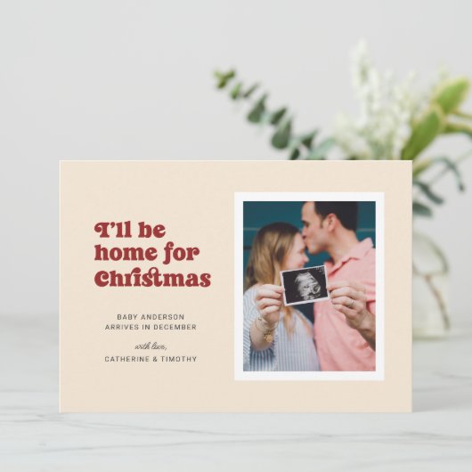 Ik zal thuis zijn voor de kerstzwangerschap aankondiging (Staand voorkant)