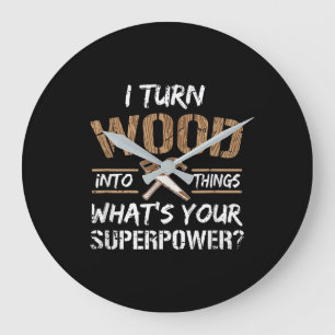 Ik zet hout om in het Carpenter Woodworking Grote Klok