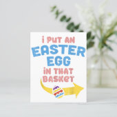 Ik zet paaseieren in de mand grappige zwangerschap (Staand voorkant)