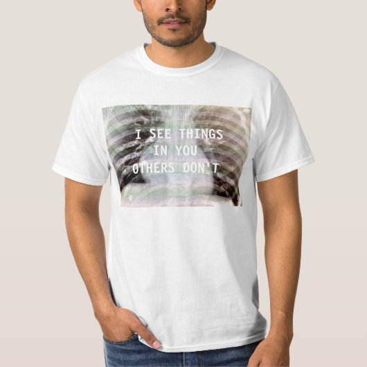 IK ZIE DINGEN IN JULLIE NIET. T-SHIRT (Voorkant)