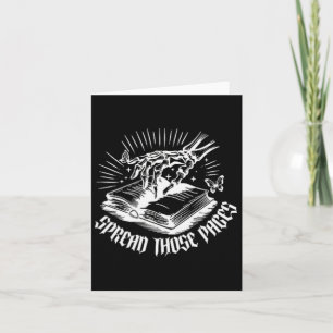 Ik zie er beter uit gebogen over een boek Trotse S Kaart