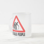 Ik zie OUDE mensen Matglas Koffiemok (Voorkant links)