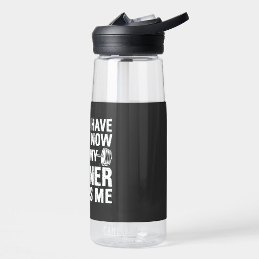 Ik zou gestopt zijn, maar trainer maakt me gek waterfles (Links)