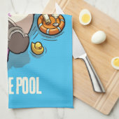 Ik zou liever bij het zwembad neushoornfeest dier  theedoek (Quarter Fold)