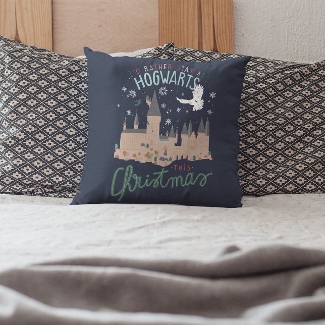 Ik zou liever bij Hogwarts blijven deze kerst Kussen (Pillow on bed)