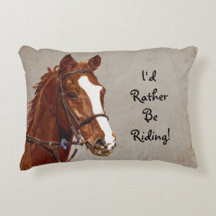 Ik zou liever een paardenrennen zijn. decoratief kussen