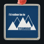 Ik zou liever in Steamboot Springs Colorado Mounta Metalen Ornament<br><div class="desc">De Steamboot Springs, Colorado, die bekend staat om zijn beroemde hete bronnen, is een bezoek aan natuur-liefhebbers en avontuurlijke junkies. Dit geweldige ontwerp heeft een retro-look.</div>