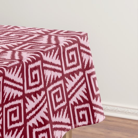 Ikat Aztec Pattern - Burgundy and Pink Tafelkleed (Voorbeeld)
