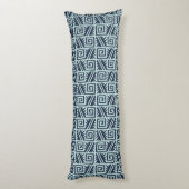 Ikat Aztec Pattern - Indigo and Light Blue Lichaamskussen (Achterkant (Verticaal))