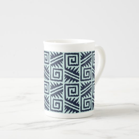 Ikat Aztec Pattern - Indigo and Light Blue Porselein Kop (Voorkant rechts)