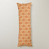 Ikat Aztec Pattern - Mandarijns and Light Oranje Lichaamskussen (Achterkant (Verticaal))