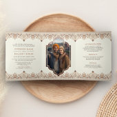 Ikat Border Alles in een Anand Karaj Sikh bruiloft Drieluik Uitnodiging