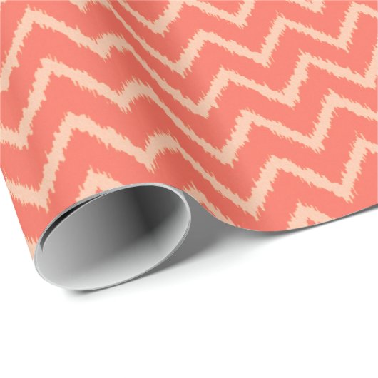 Ikat Chevron Pattern in Coral oranje en perzik Cadeaupapier (Rol Hoek)