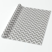 Ikat Chevron Pattern - Zilver grijs / grijs & wit Cadeaupapier (Uitgerold)