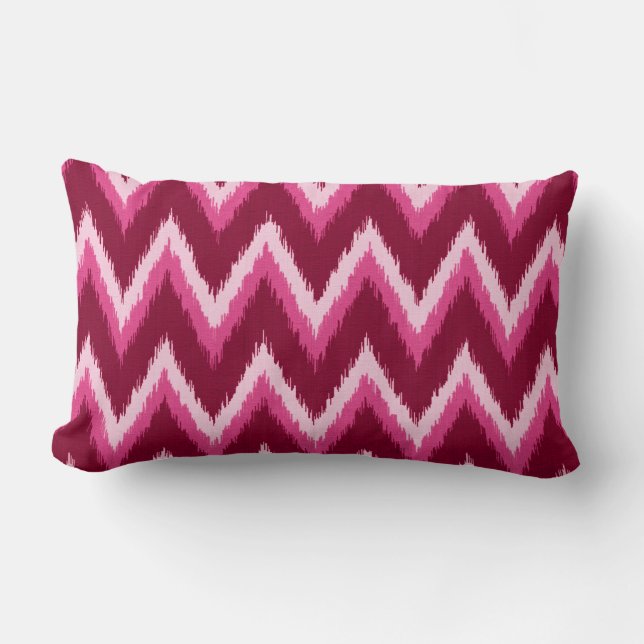 Ikat Chevron Stripes - Burqundy, Roos en roze Kussen (Voorkant)